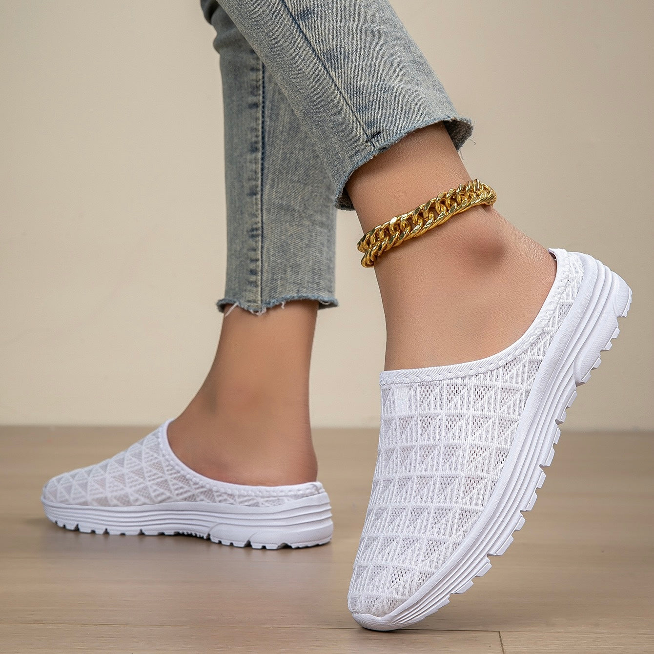 Brunilda - Atmungsaktive Flache Pantoffel