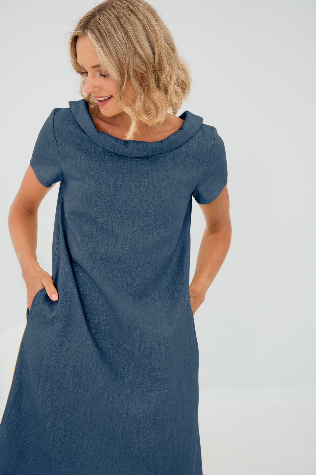 ANIKA - Schlichtes Leinenkleid