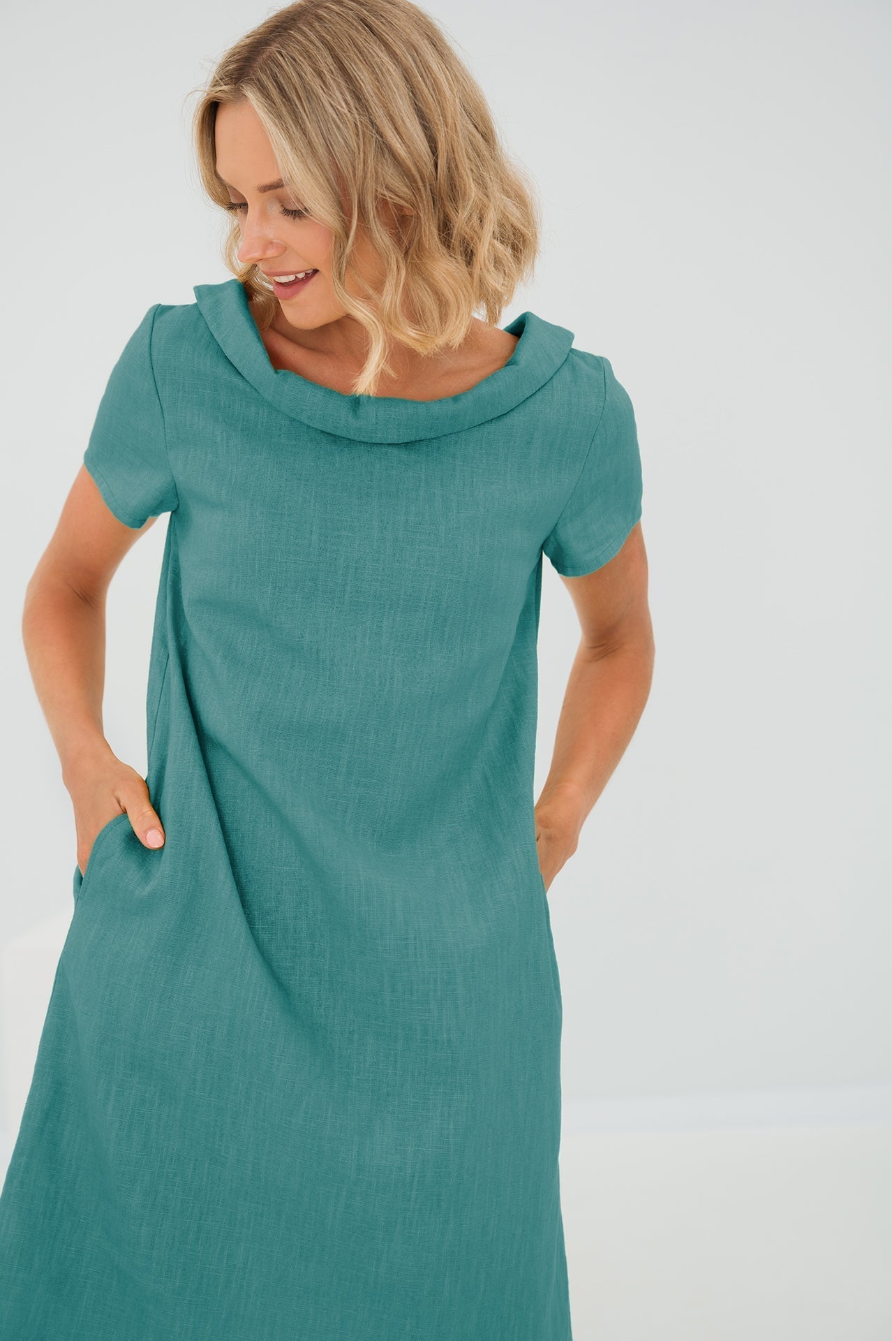 ANIKA - Schlichtes Leinenkleid